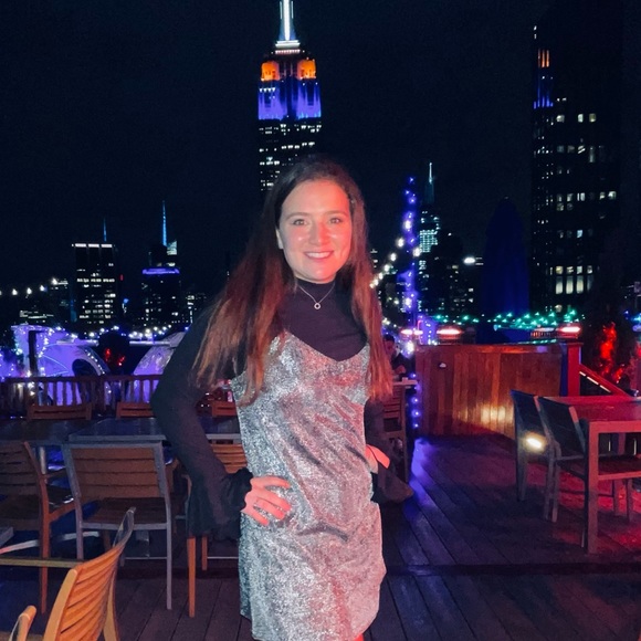 Meet your Posher, Alex - Picture 1 of 1